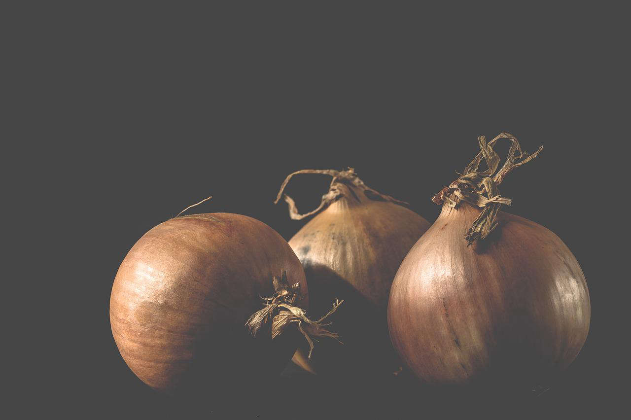 Scopri Cosa Succede Al Tuo Corpo Mangiando Cipolla Cruda Ogni Giorno